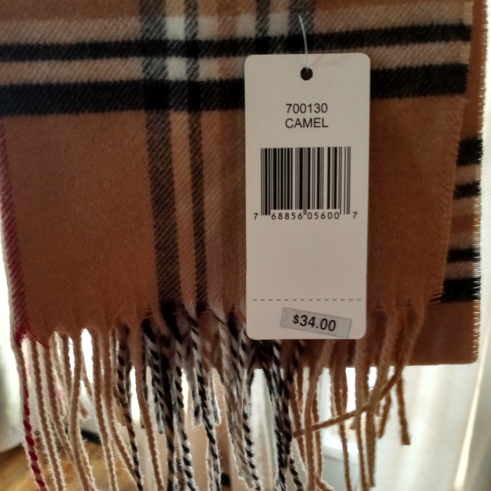 🧣 Scarf - Picture 3 of 3